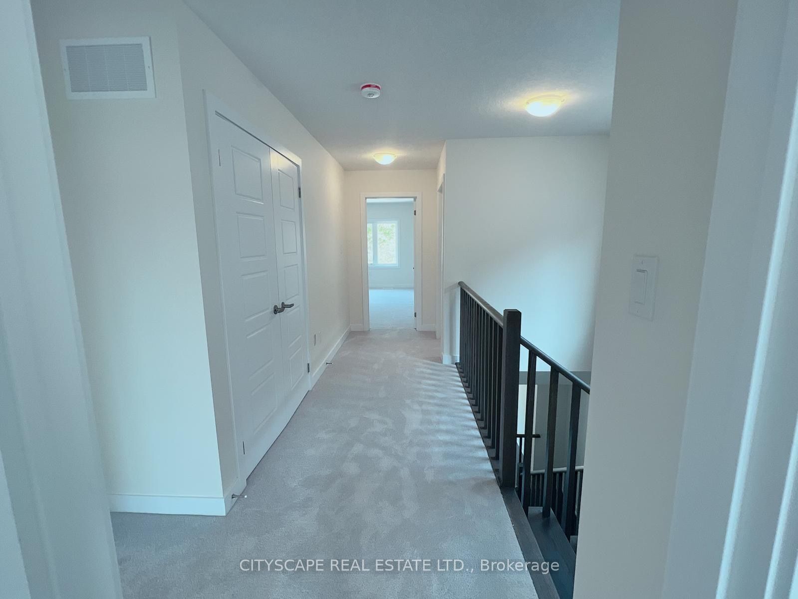 190 Wilmot Road Property Photo 8