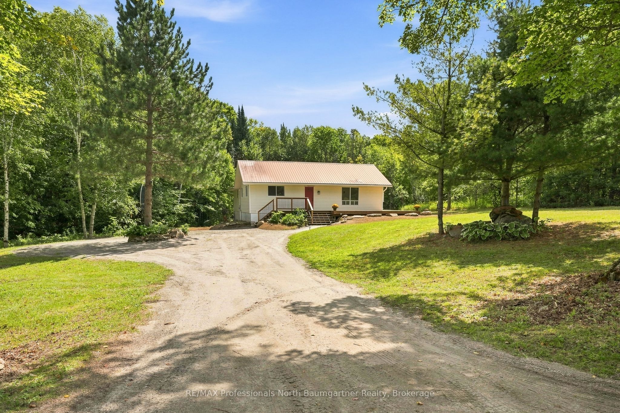3085 Hadlington Road Property Photo 25