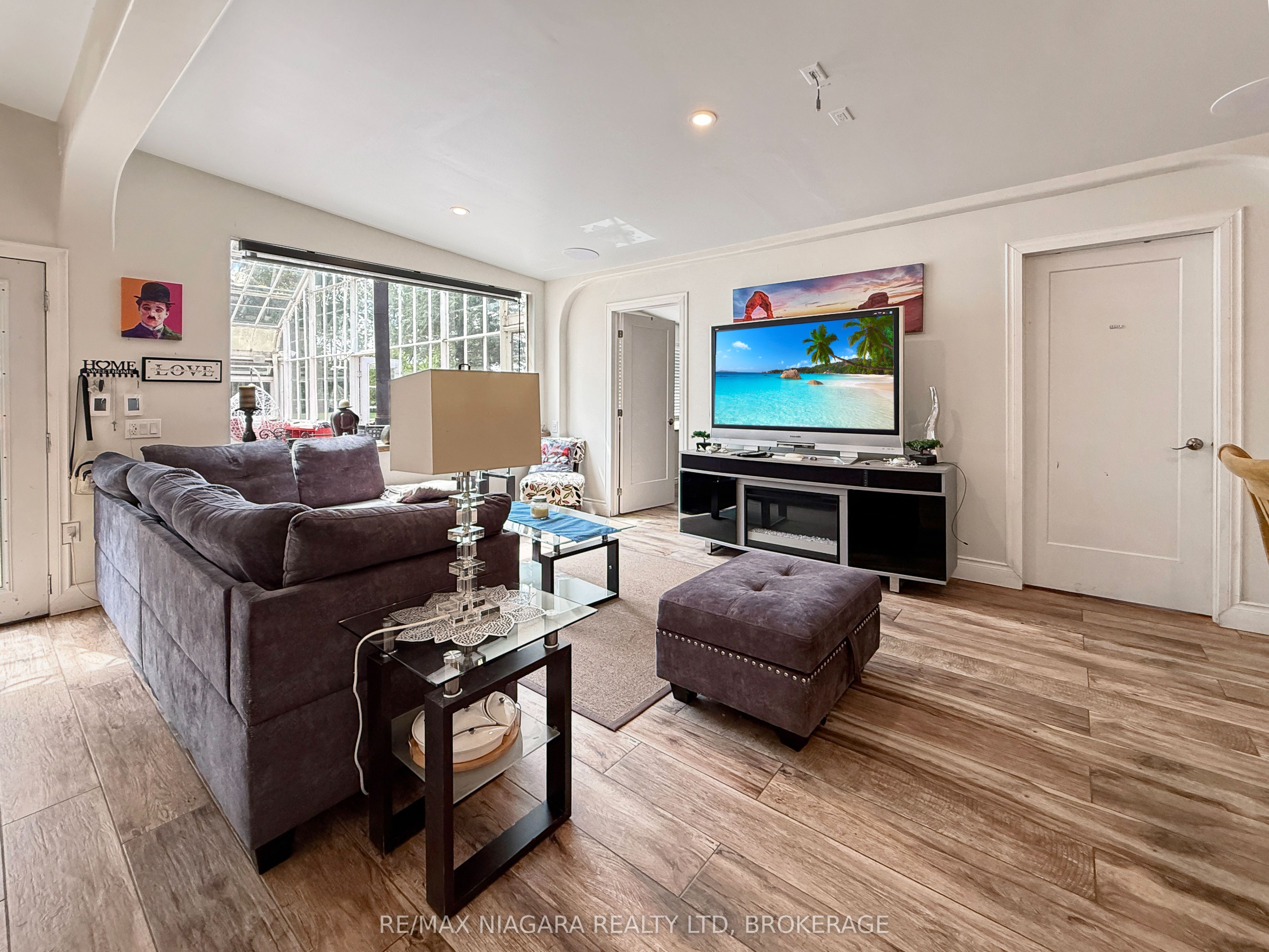 13693 Niagara River Parkway Property Photo 28