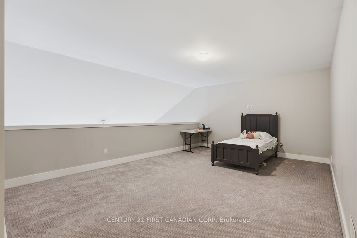 2215 Callingham Drive 4 Property Photo 30