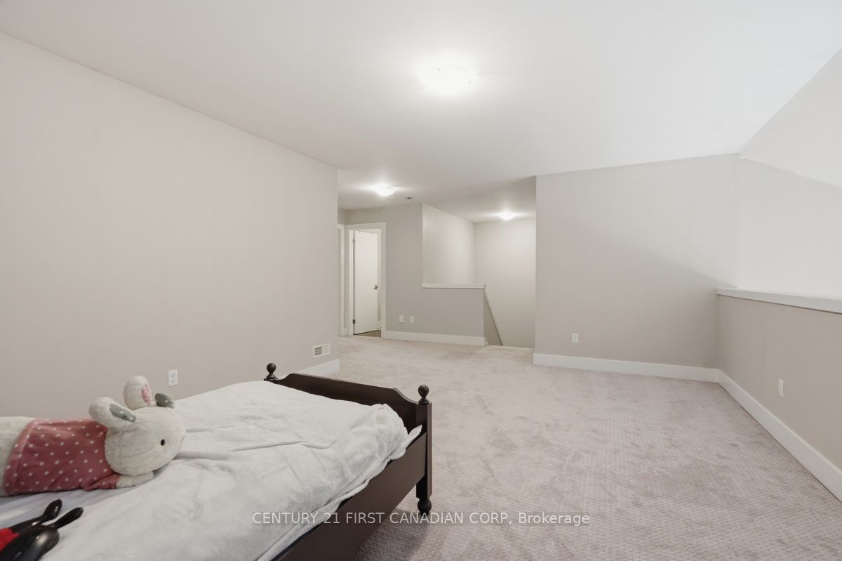 2215 Callingham Drive 4 Property Photo 32