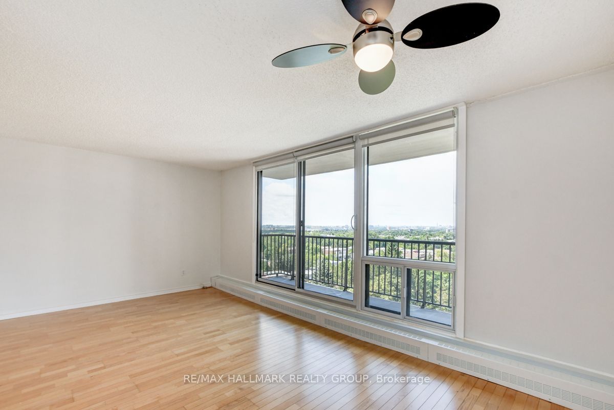 665 Bathgate Drive 1003 Property Photo 16