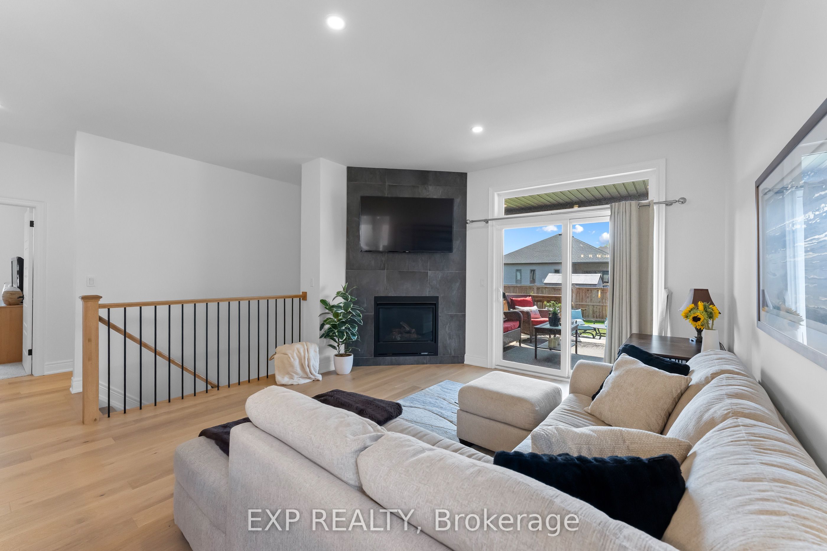 747 Gaiser Road Property Photo 4