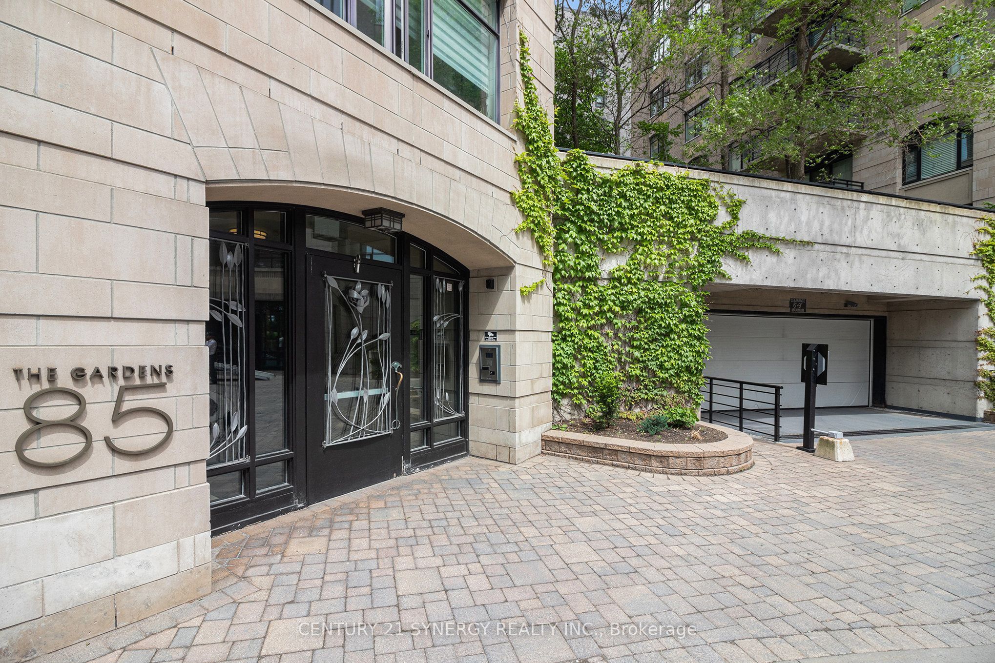 85 Bronson Avenue 1105 Property Photo 4