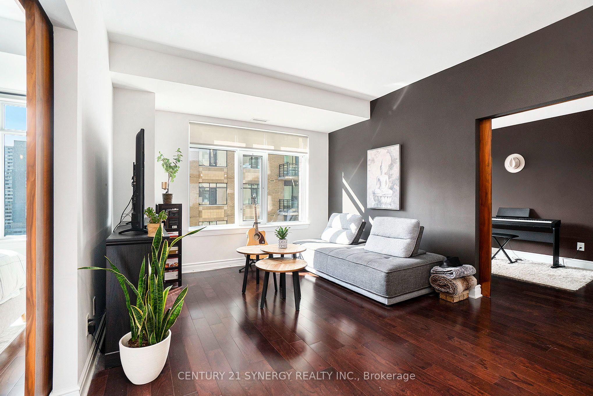 85 Bronson Avenue 1105 Property Photo 13