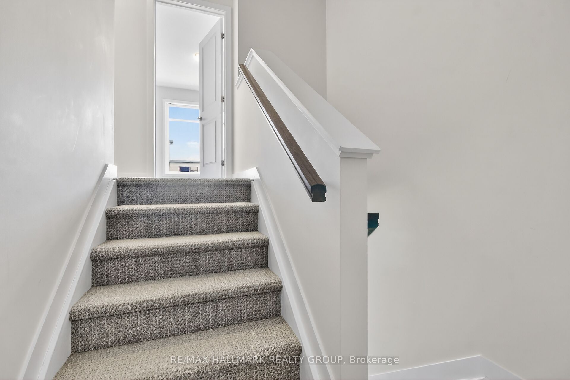 402 Jewelwing Private Property Photo 23