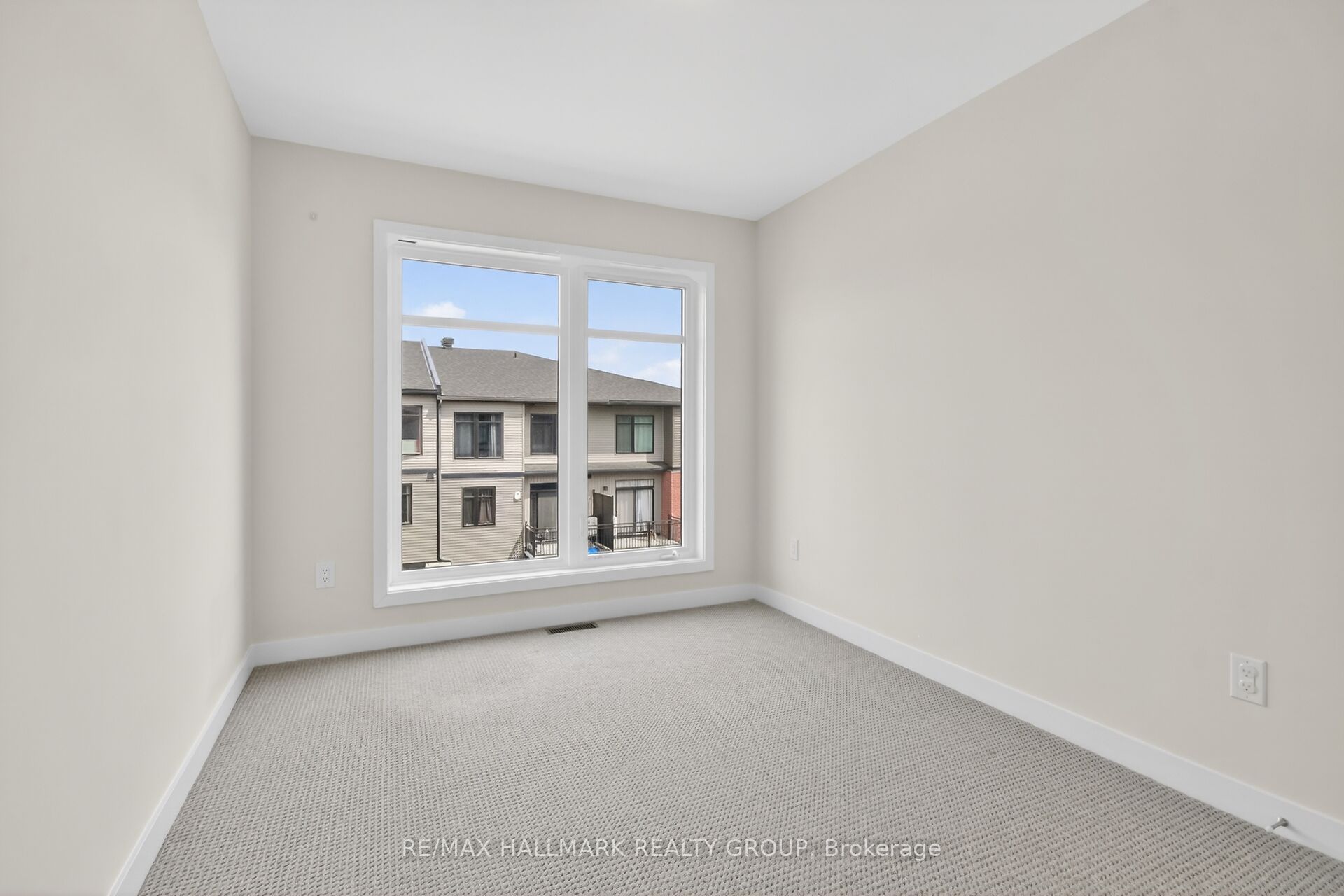 402 Jewelwing Private Property Photo 33