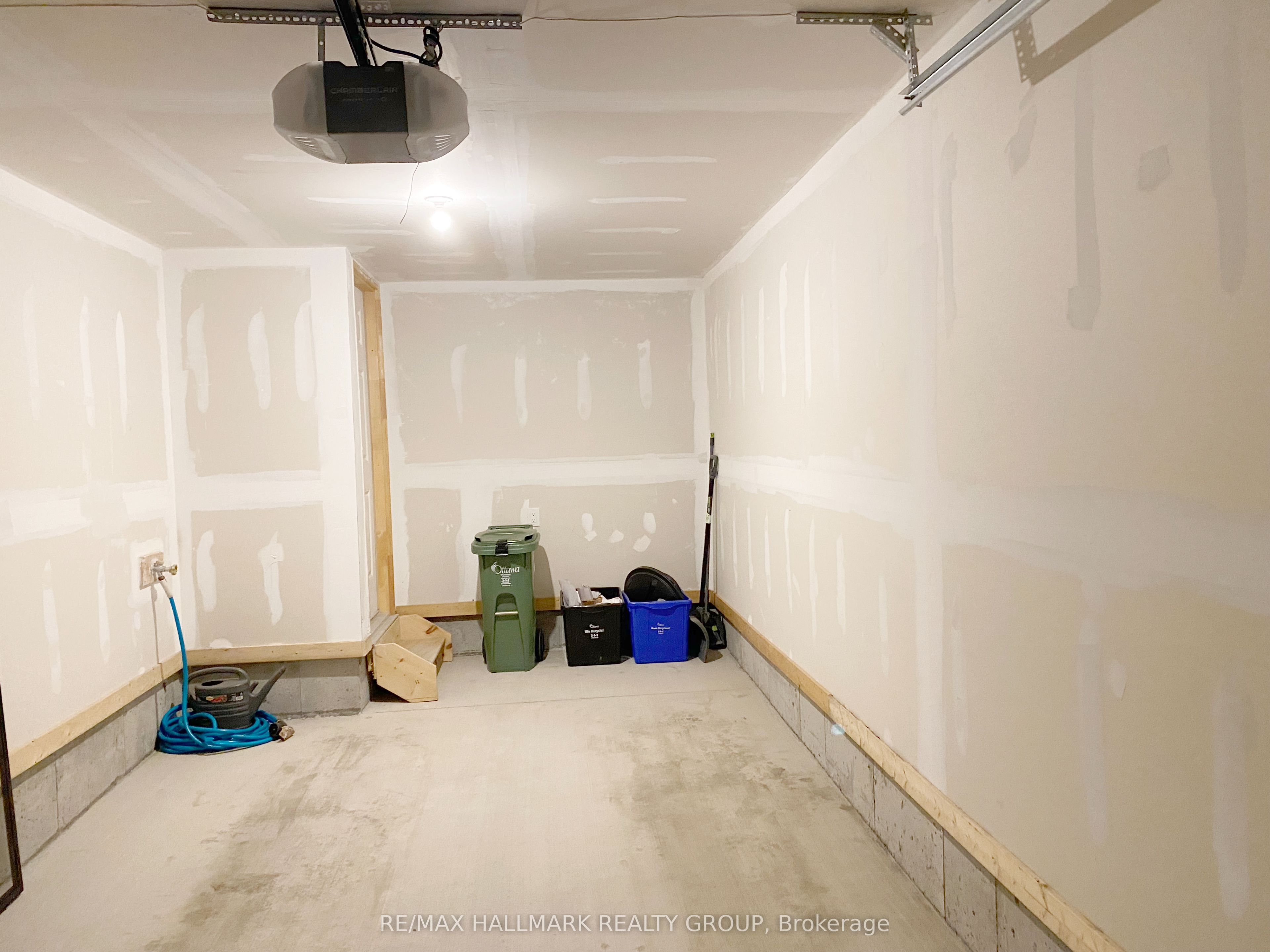 402 Jewelwing Private Property Photo 39