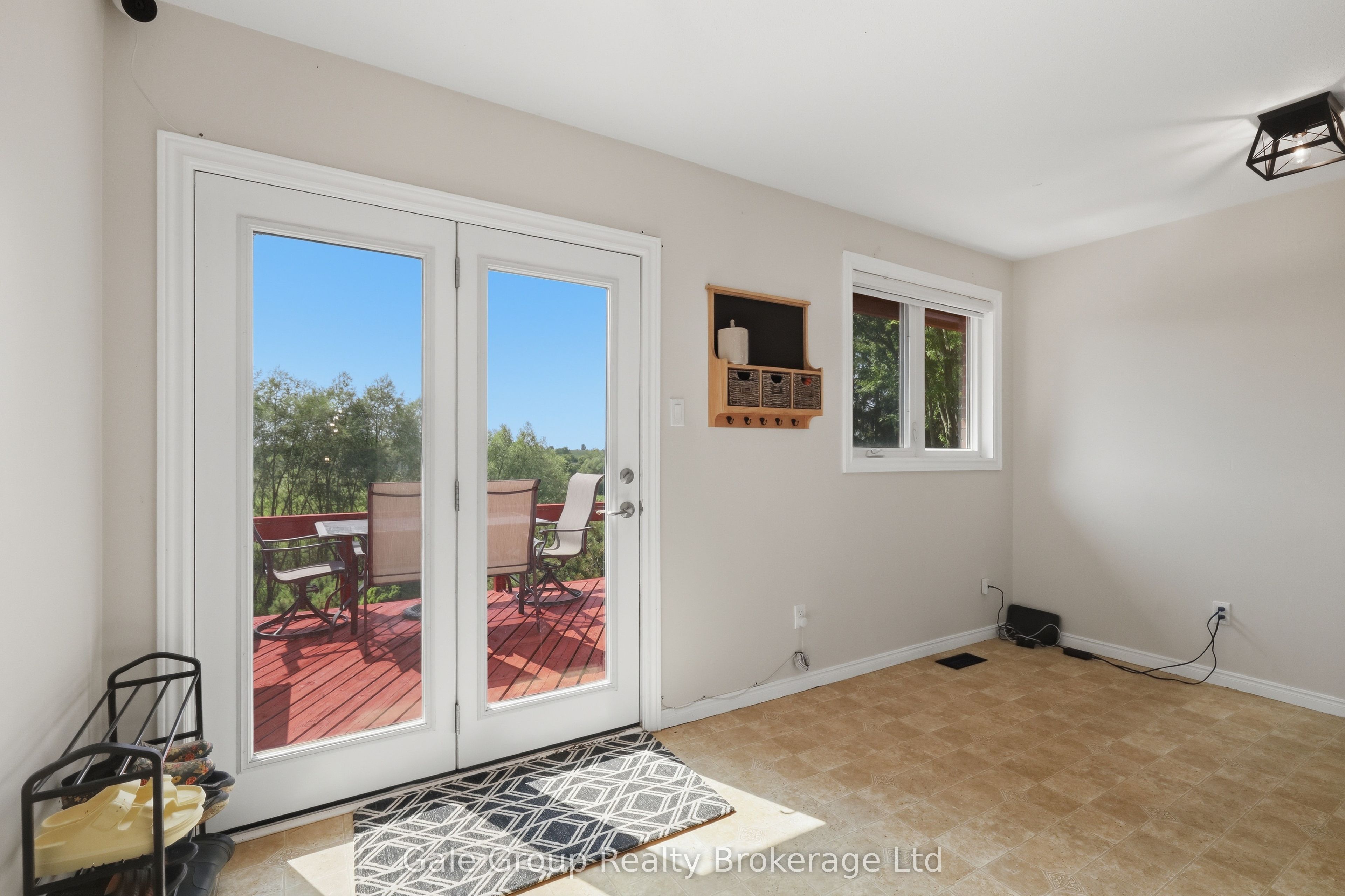235042 23rd Line Property Photo 13