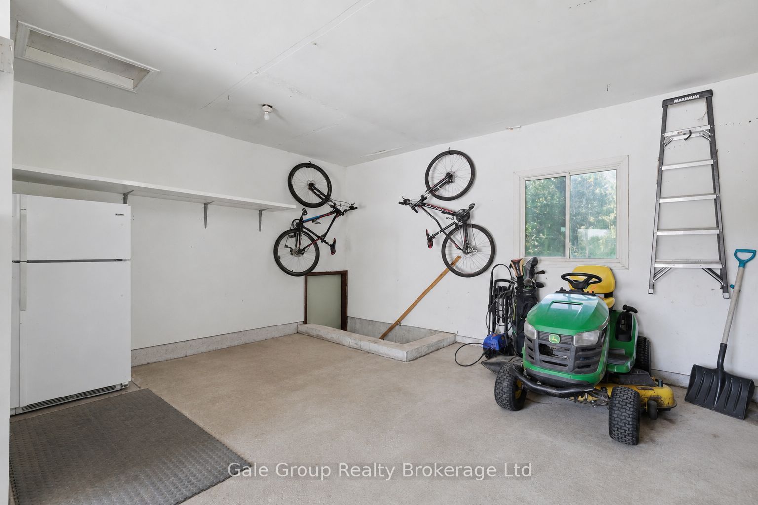 235042 23rd Line Property Photo 29
