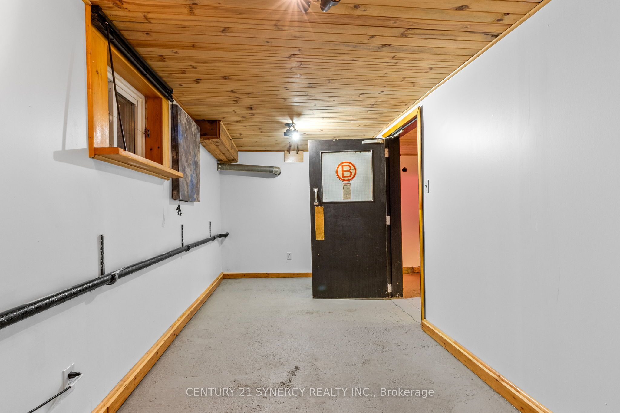 8567 Franktown Road Property Photo 33