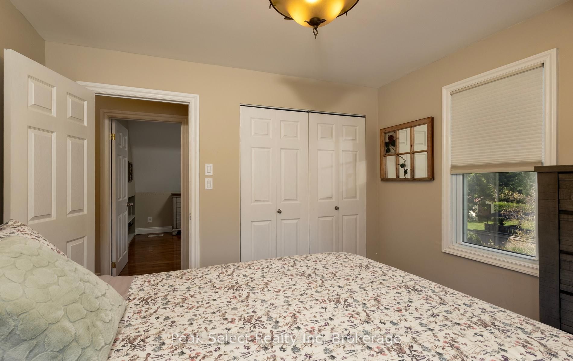 318 Elizabeth Street Property Photo 25