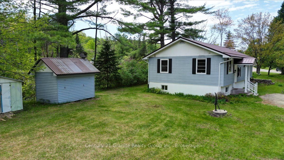 66 Hastings Street S Property Photo 2