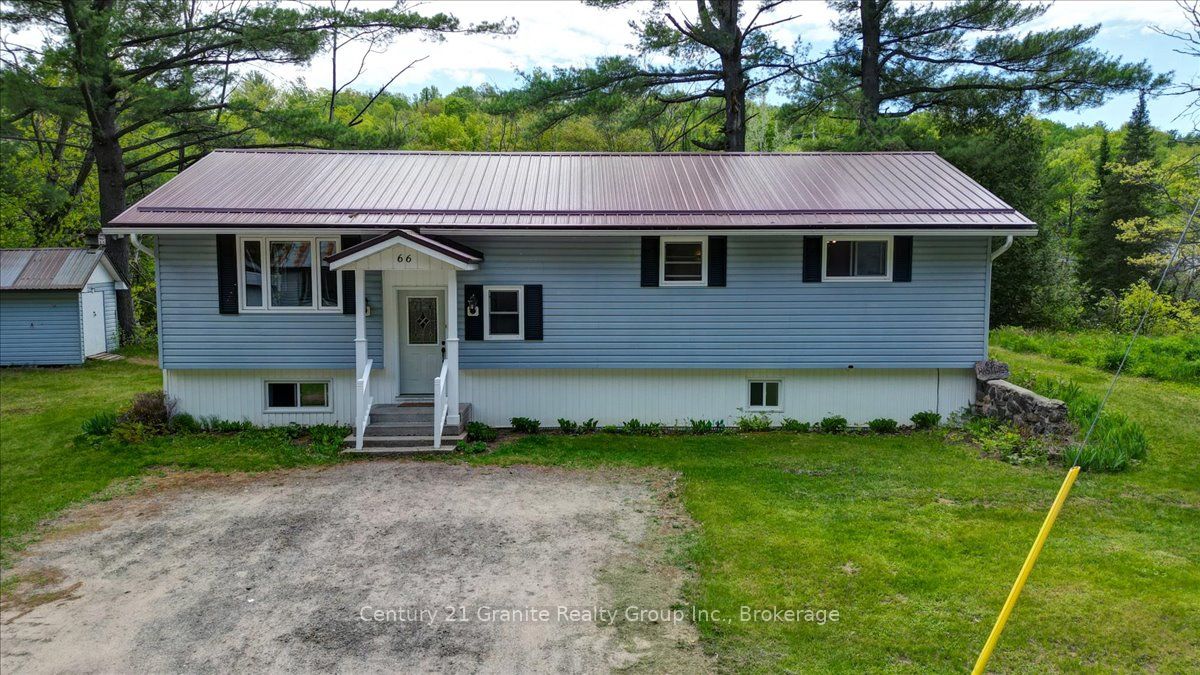 66 Hastings Street S Property Photo 26