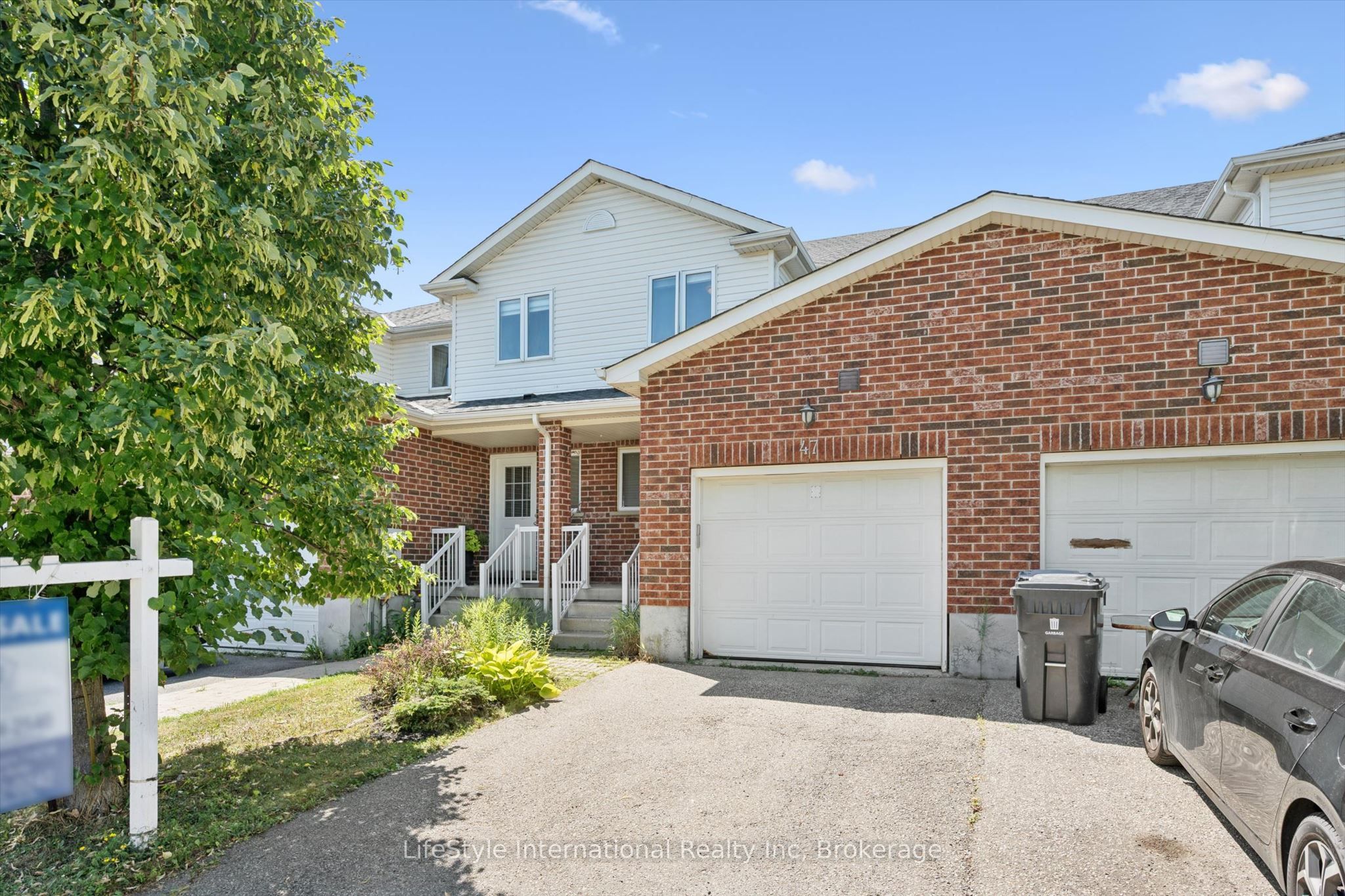 47 Hasler Crescent Property Photo 2