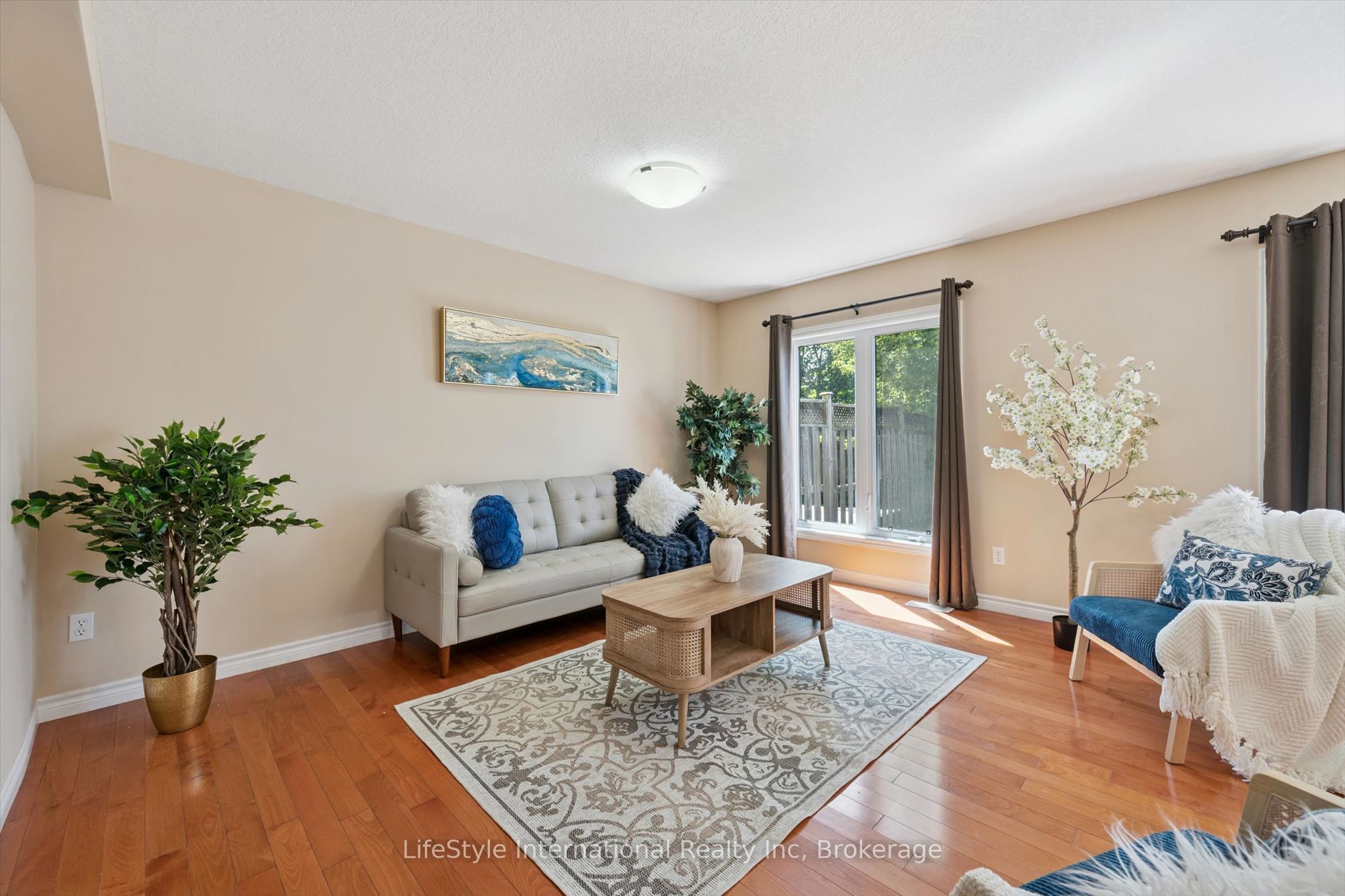 47 Hasler Crescent Property Photo 8