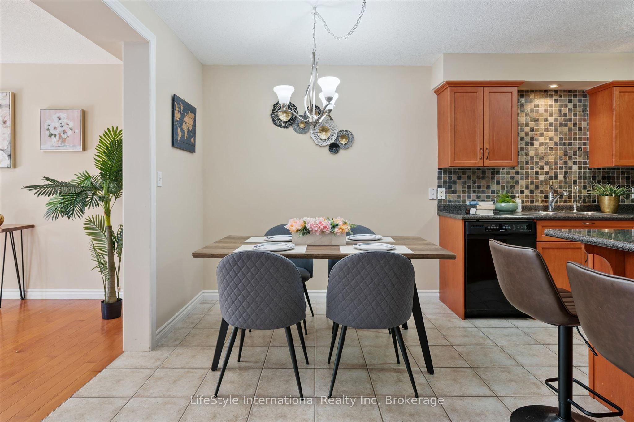 47 Hasler Crescent Property Photo 18