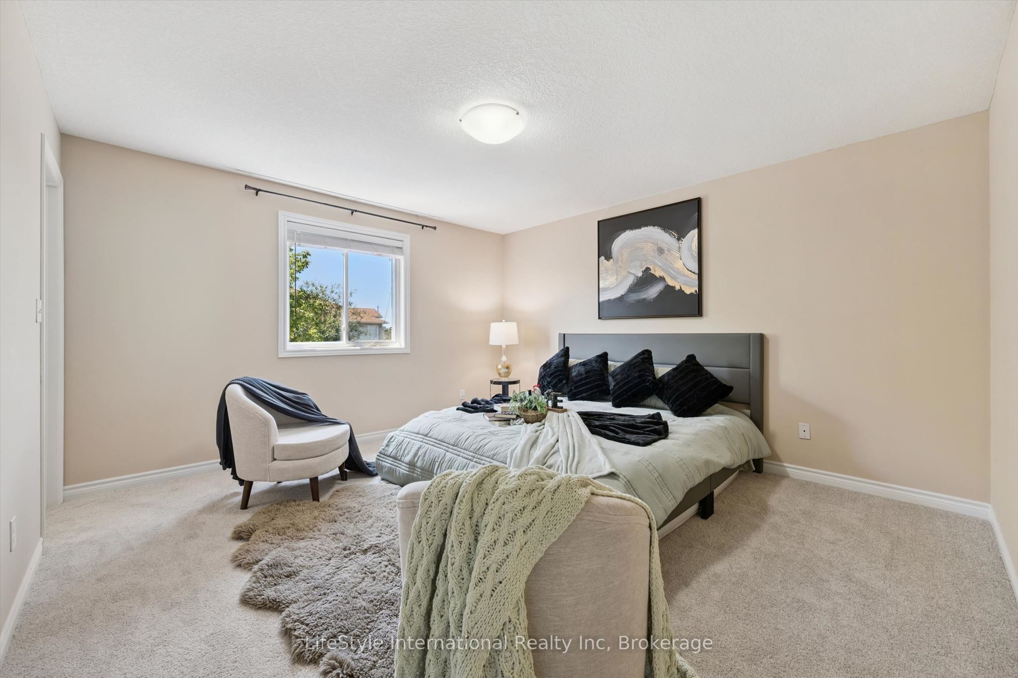 47 Hasler Crescent Property Photo 28