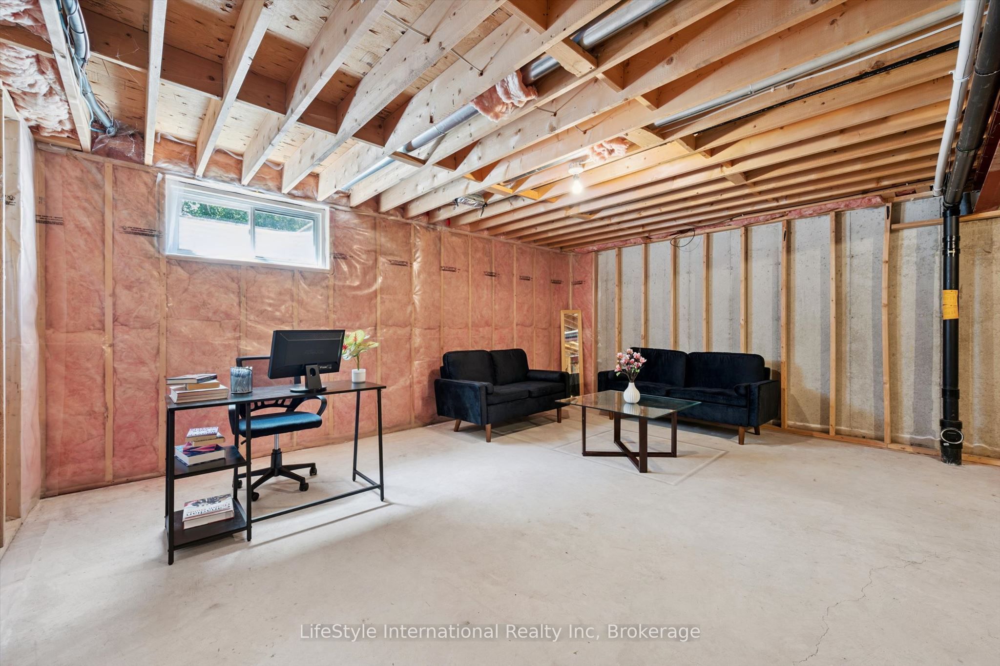 47 Hasler Crescent Property Photo 33