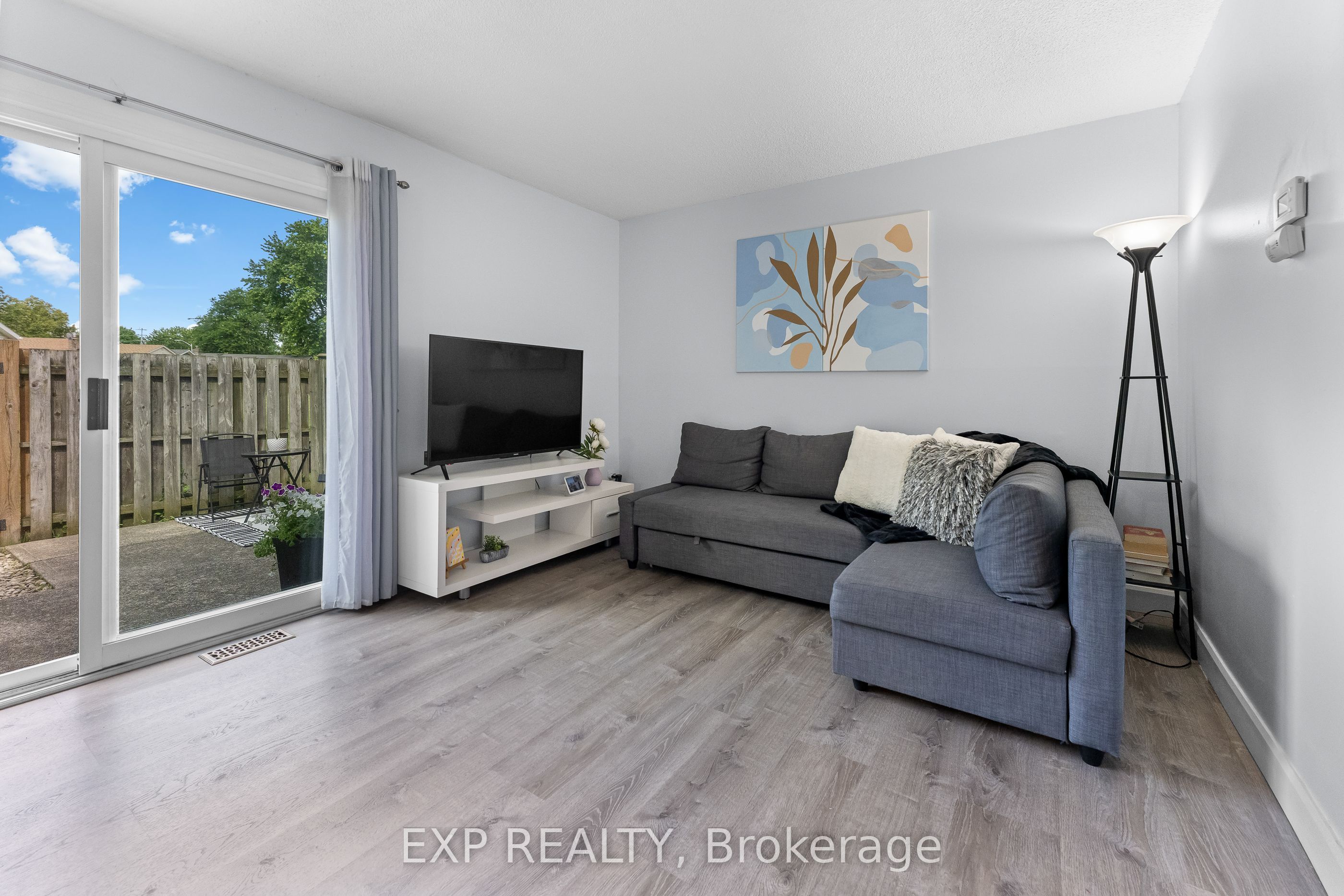 3322 Addison Avenue 10 Property Photo 15