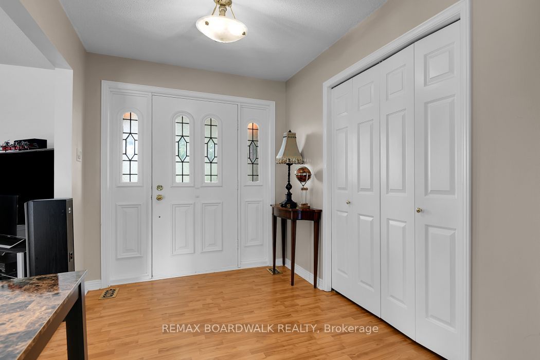 3382 Carp Road Property Photo 7