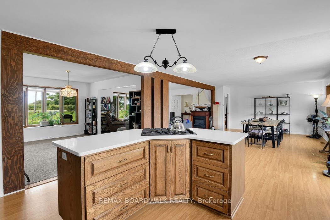 3382 Carp Road Property Photo 13