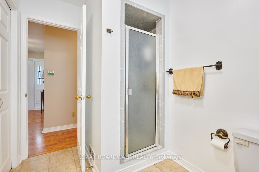3382 Carp Road Property Photo 23