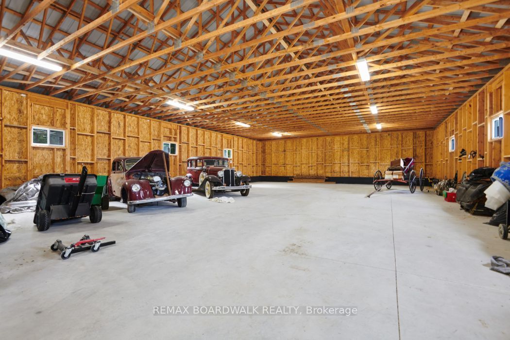 3382 Carp Road Property Photo 36