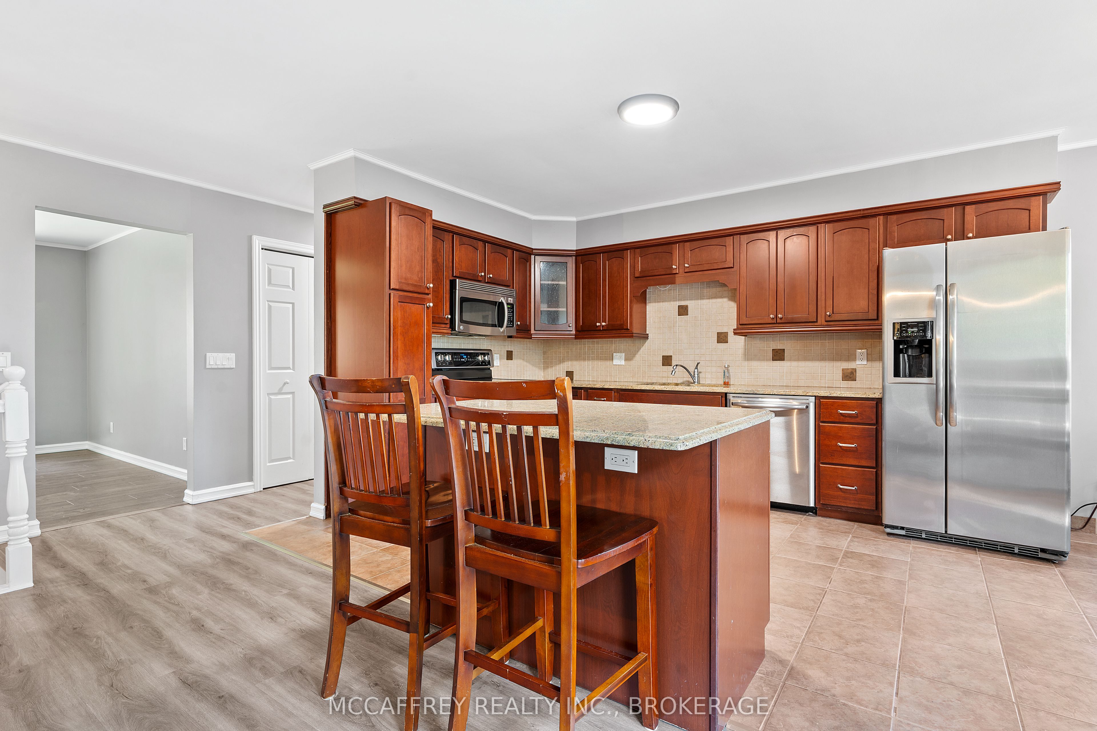 51 Luffman Road Property Photo 12