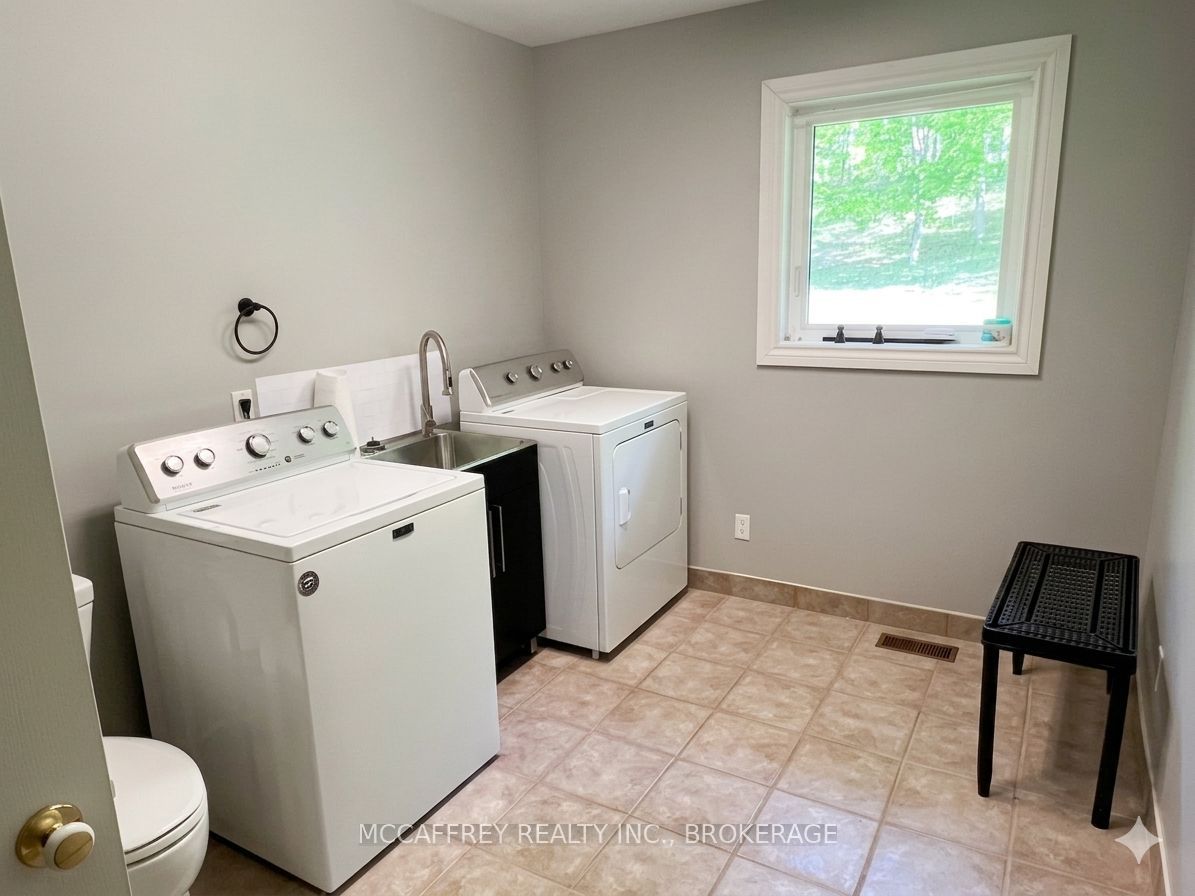 51 Luffman Road Property Photo 21