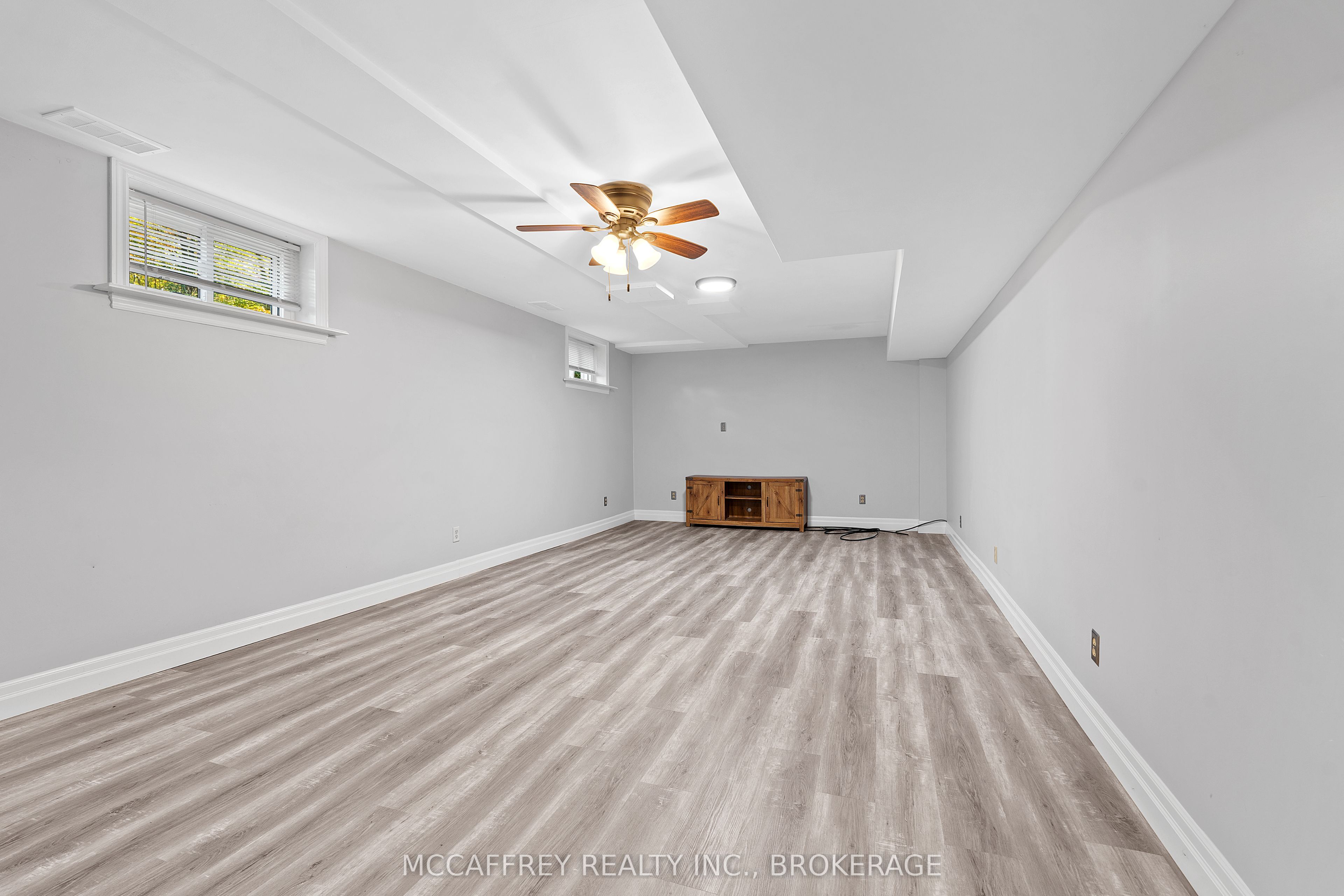 51 Luffman Road Property Photo 22
