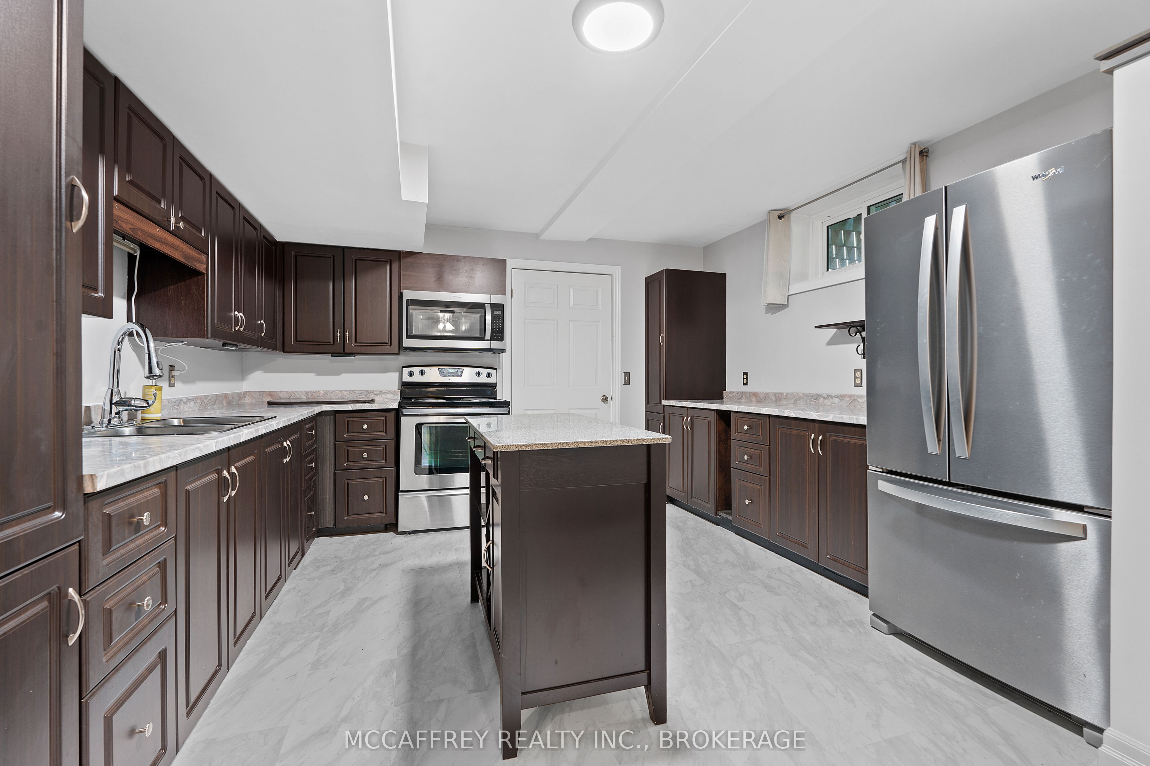 51 Luffman Road Property Photo 28