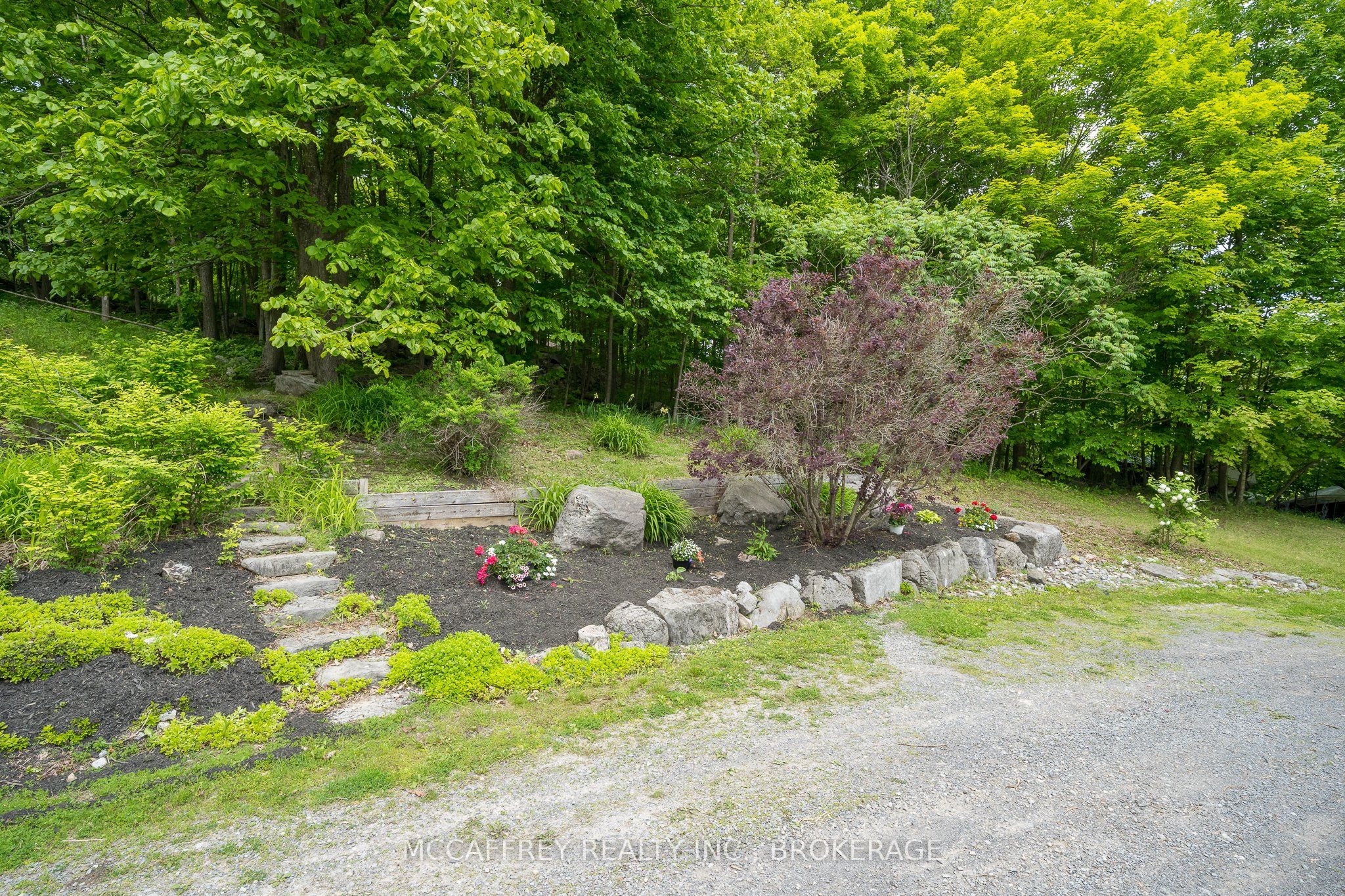 51 Luffman Road Property Photo 41