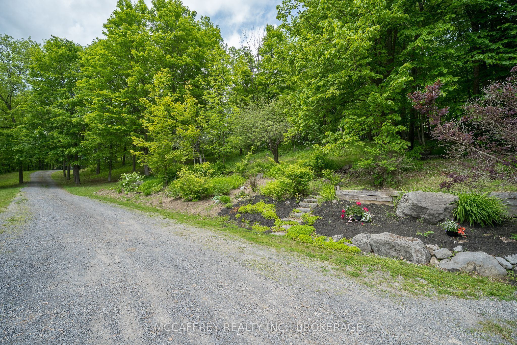 51 Luffman Road Property Photo 42
