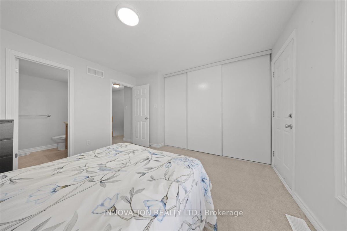 742b Chapman Mills Drive Property Photo 25