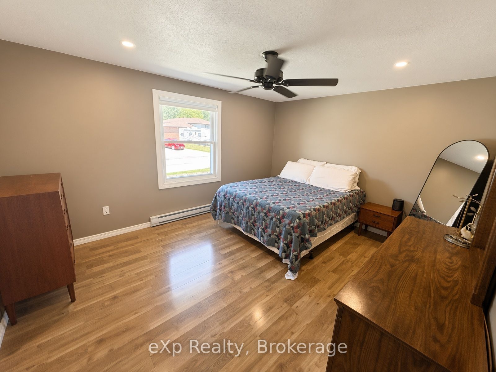 23 Valleyside Drive Property Photo 15