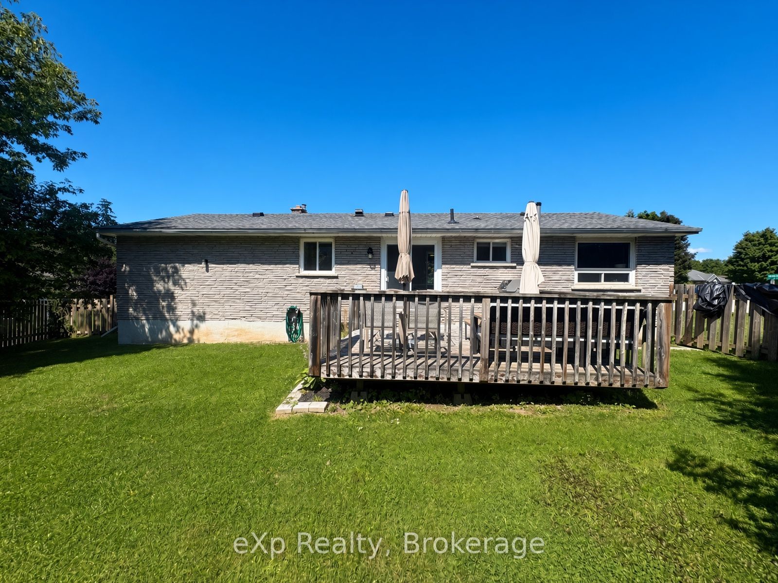 23 Valleyside Drive Property Photo 27