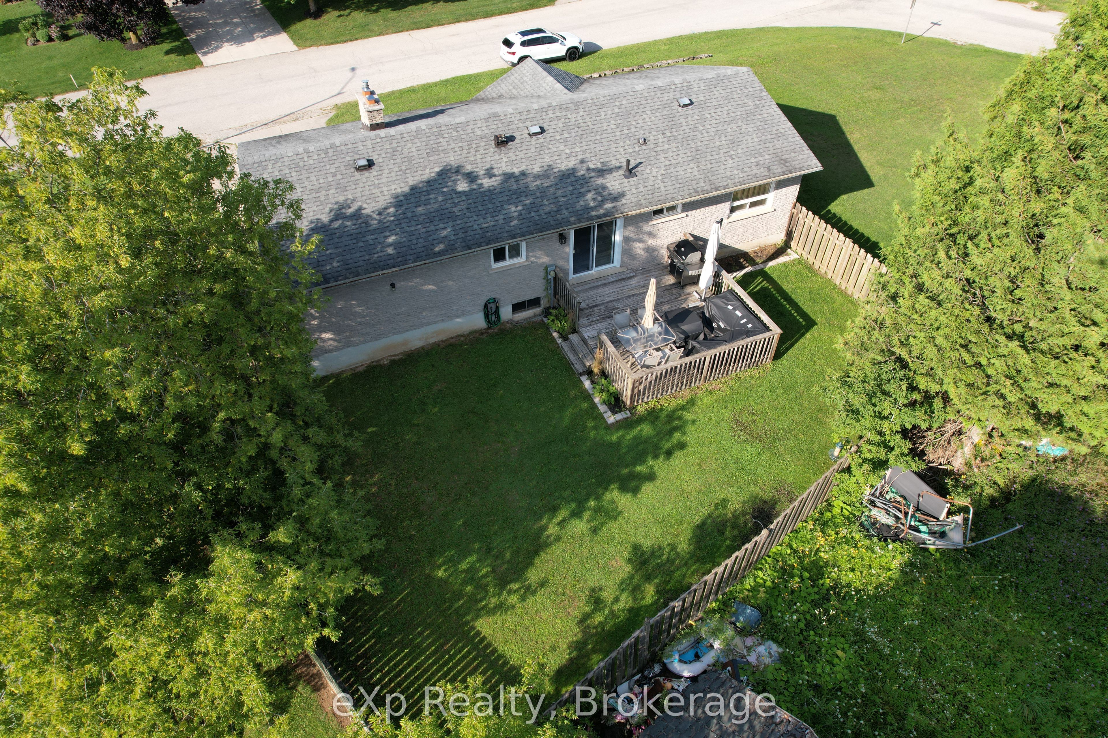 23 Valleyside Drive Property Photo 28