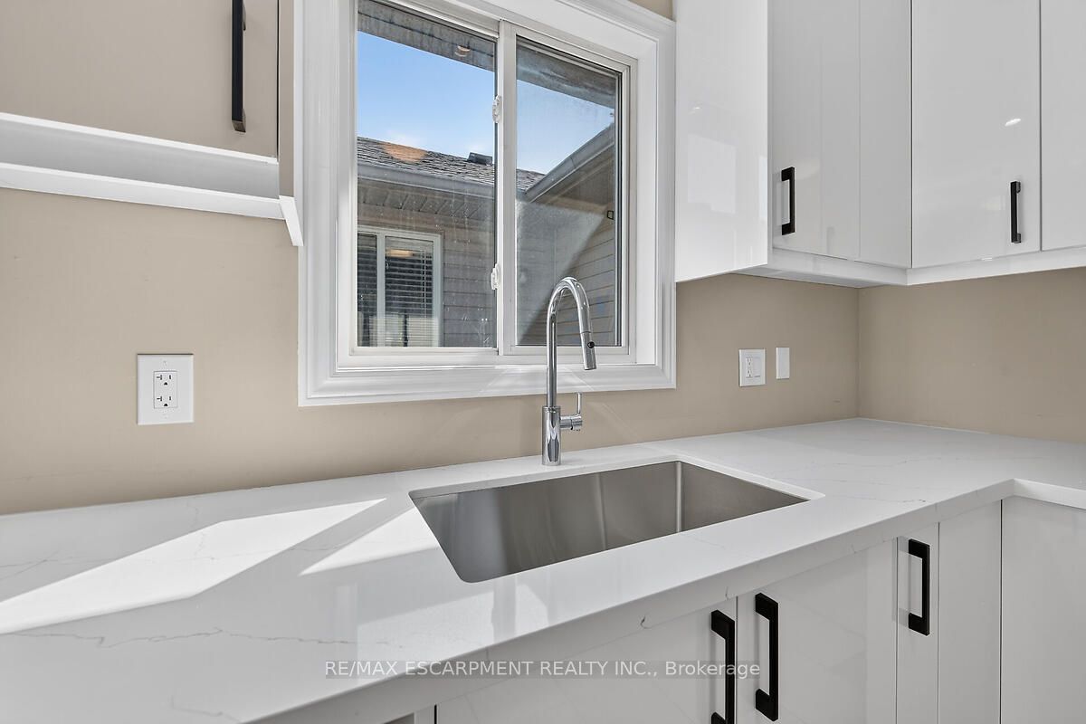 83 Marion Street Property Photo 15