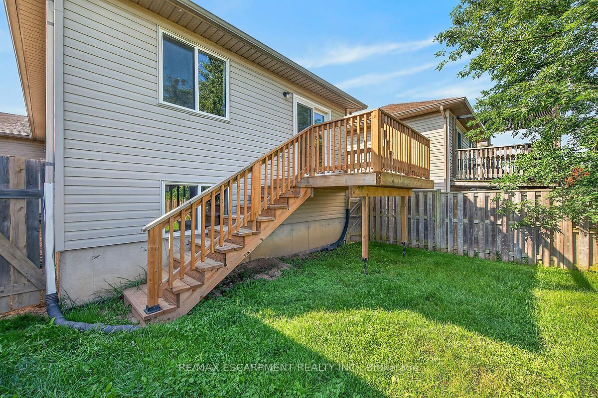 83 Marion Street Property Photo 35