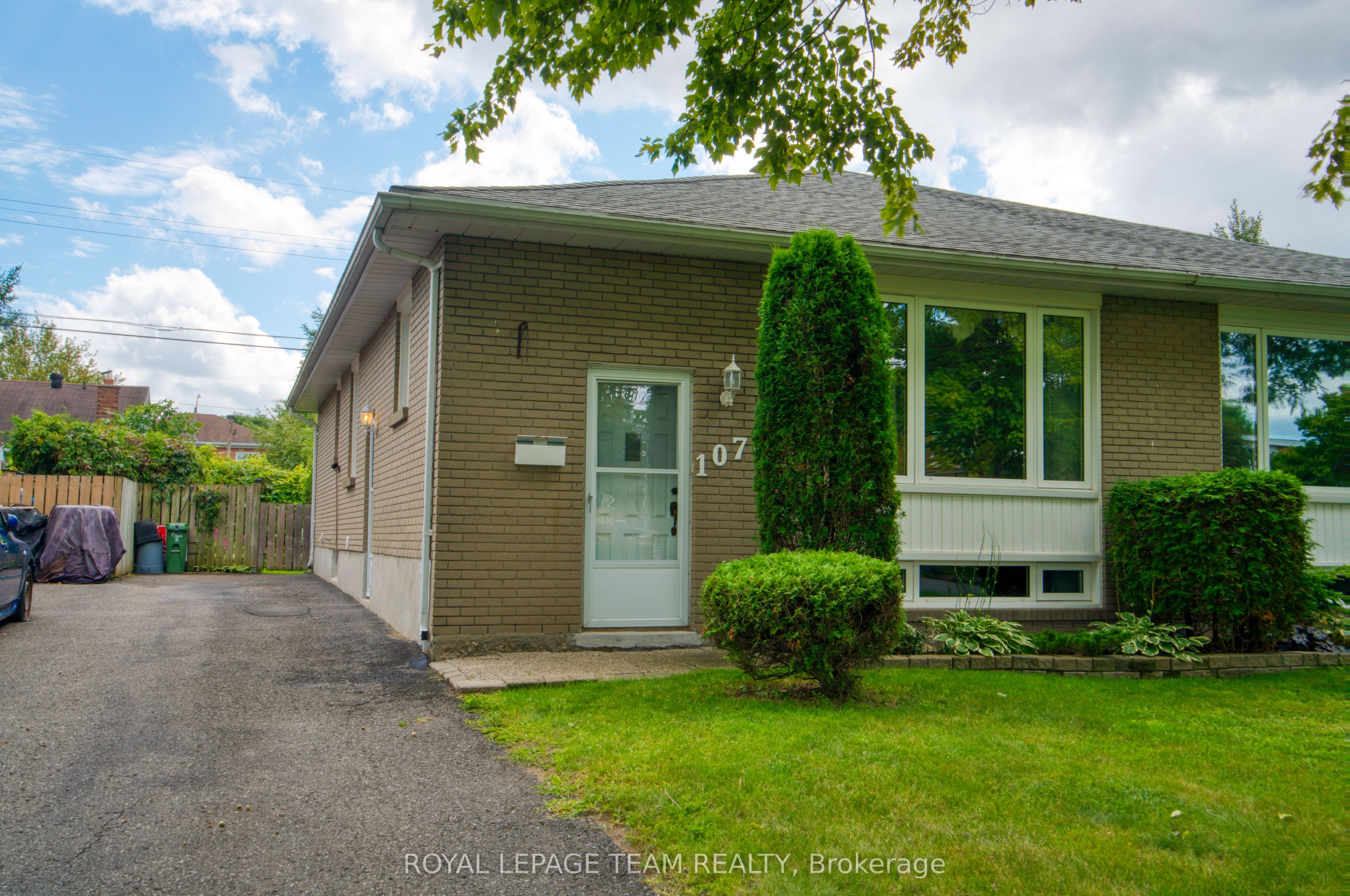 1072 Aldea Avenue Property Photo 1