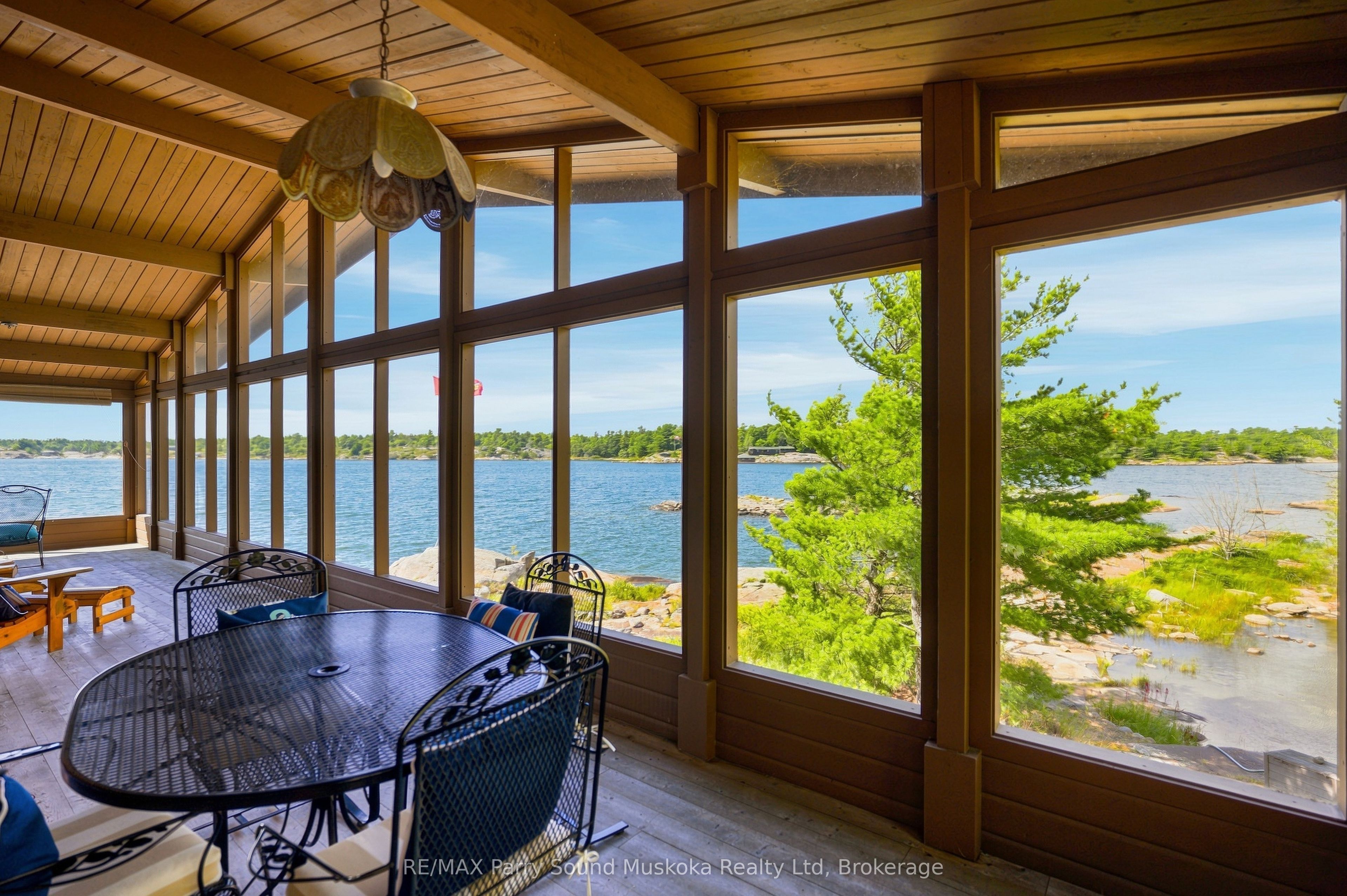 87 Island Island Property Photo 6