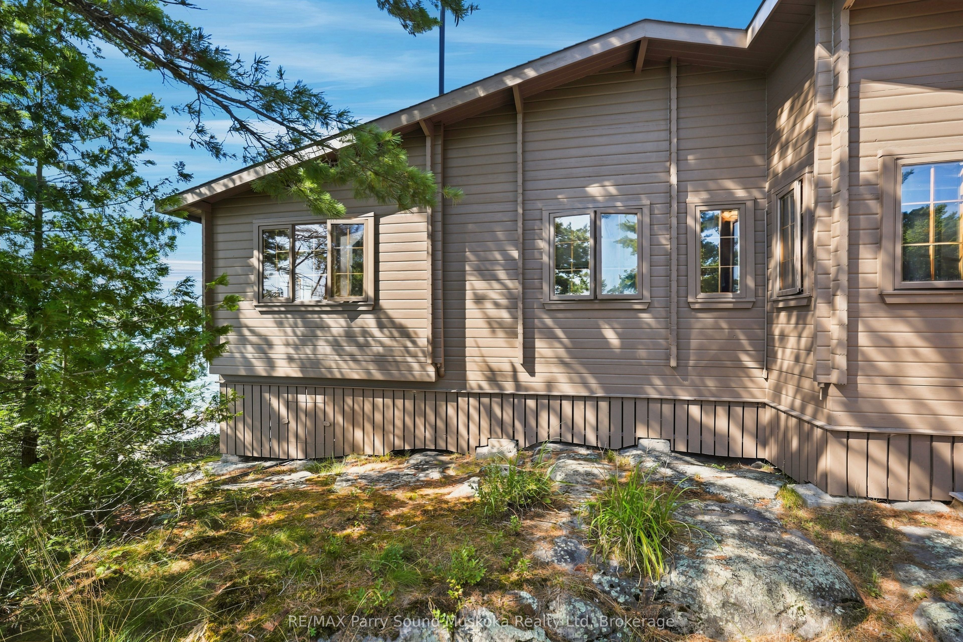 87 Island Island Property Photo 34