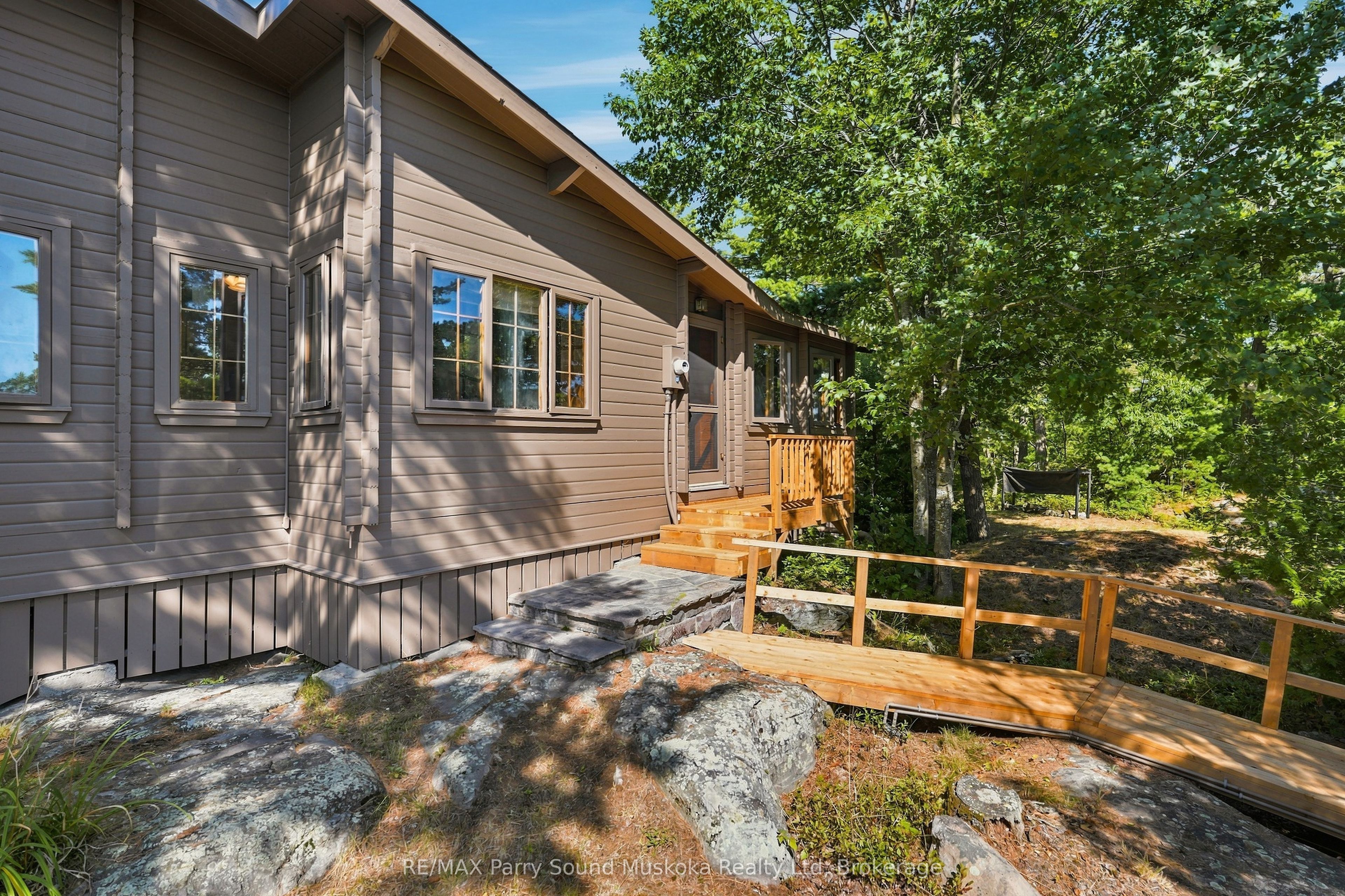 87 Island Island Property Photo 35