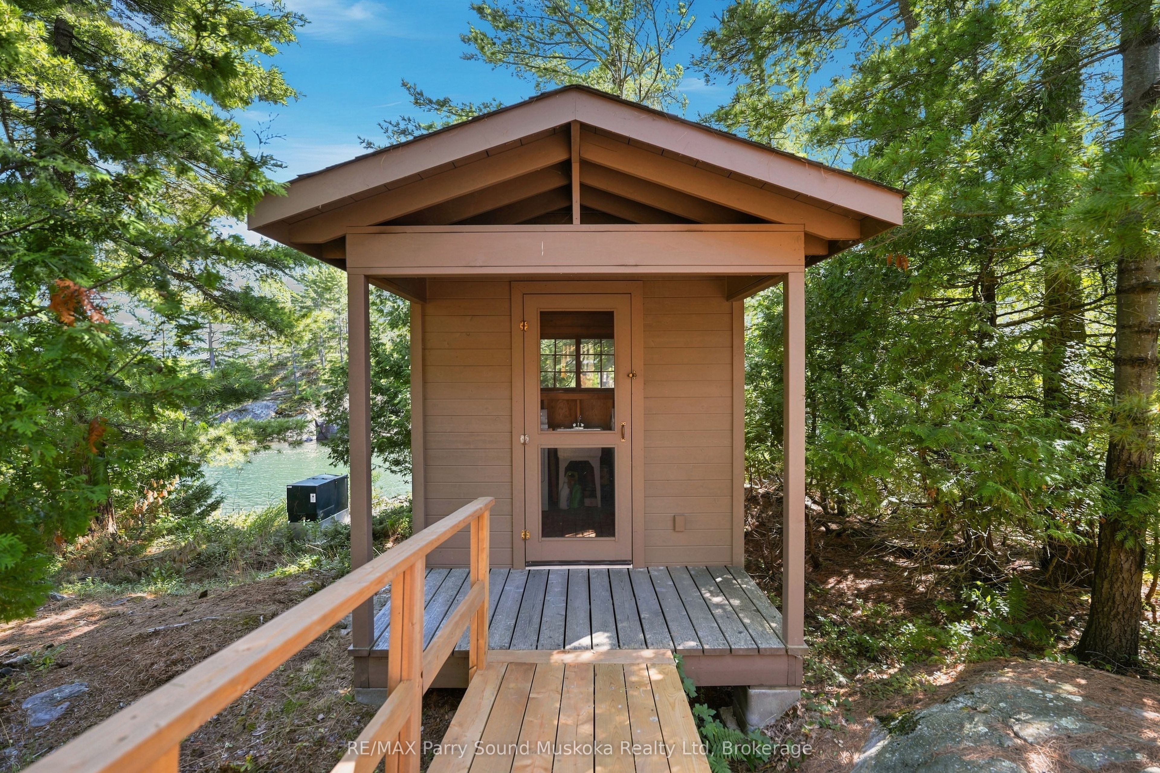 87 Island Island Property Photo 38