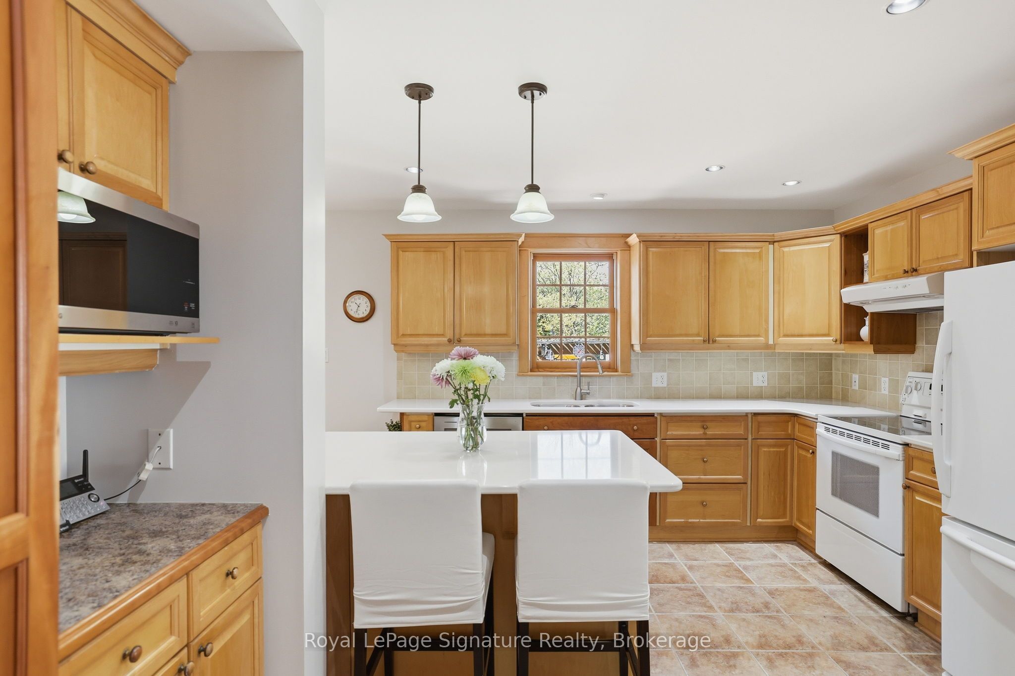 209 Summerhill Road Property Photo 14