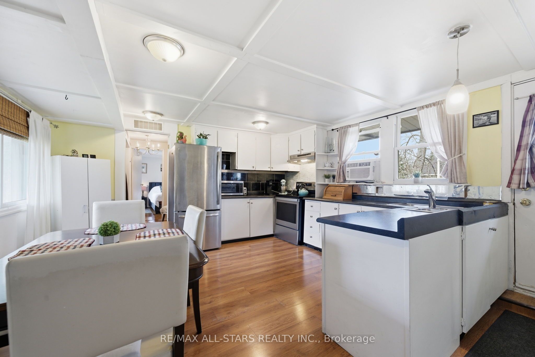 42 Otter Line Property Photo 11