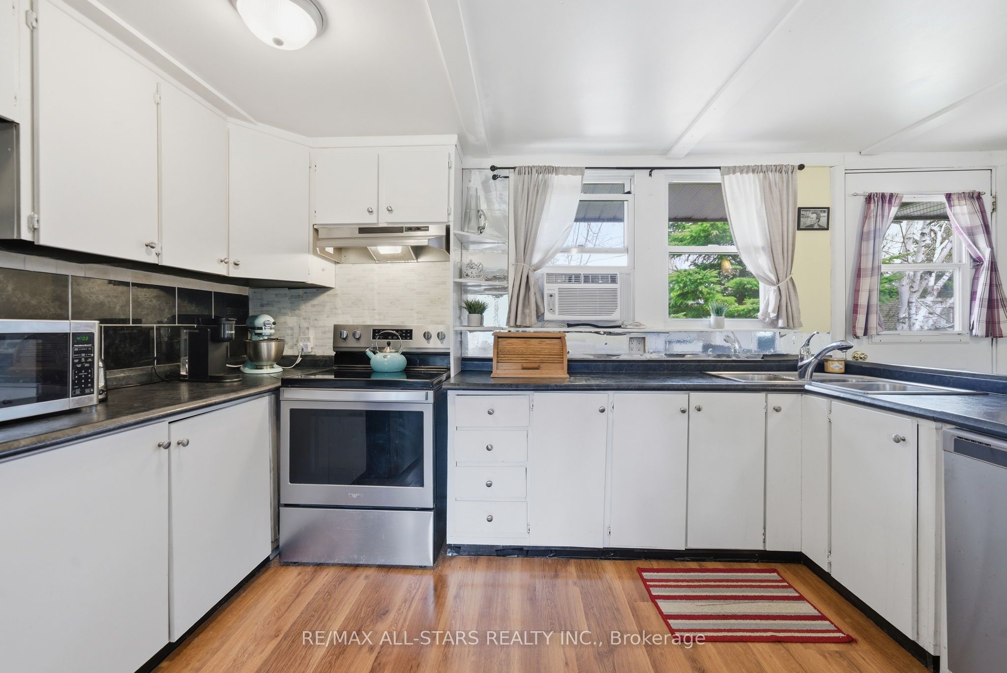 42 Otter Line Property Photo 14