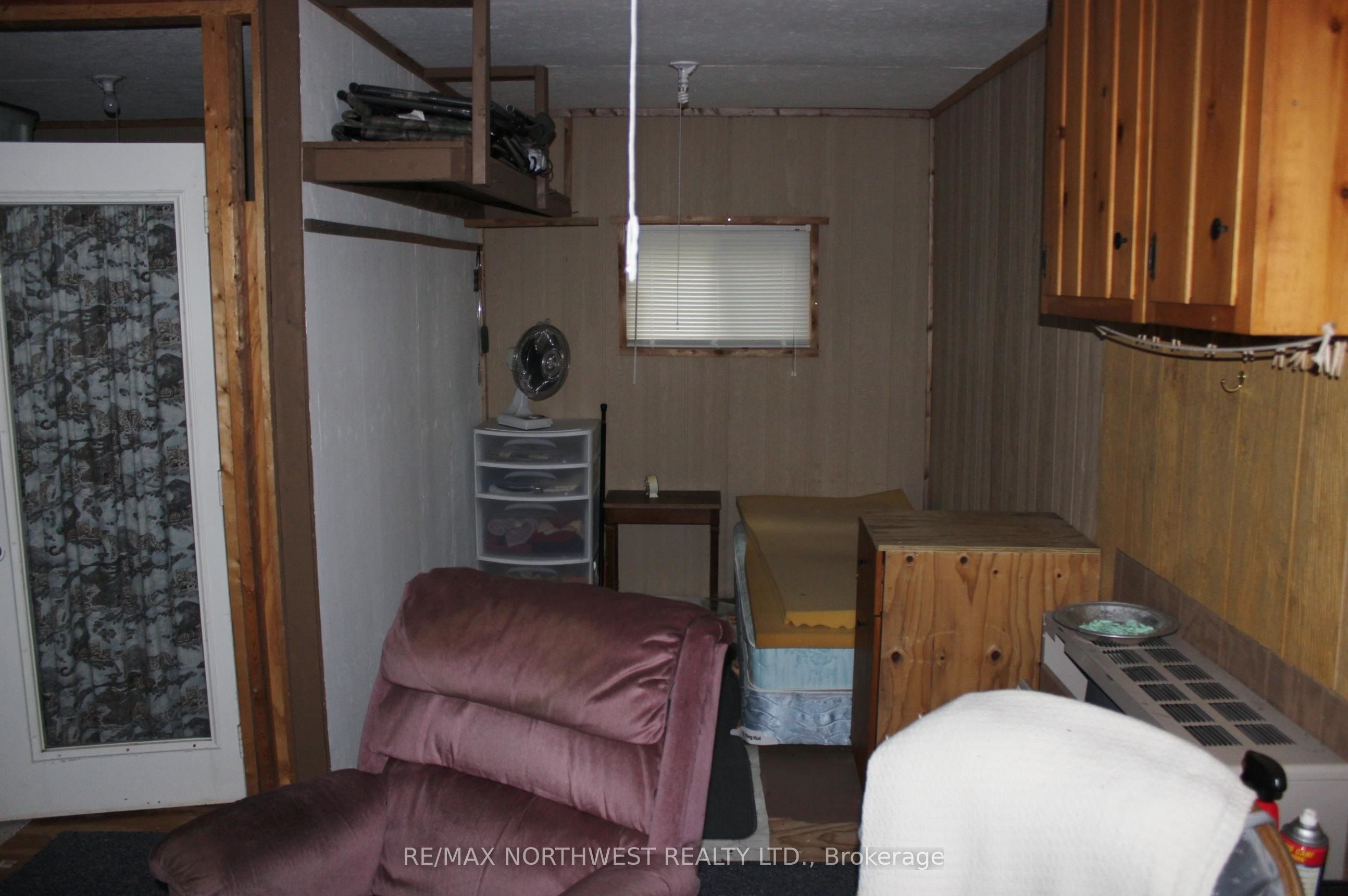 402 Andrews Rd Property Photo 12