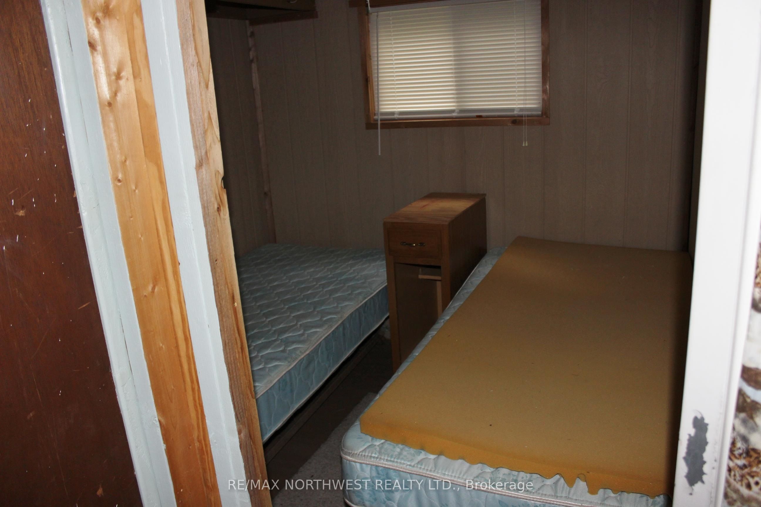 402 Andrews Rd Property Photo 13